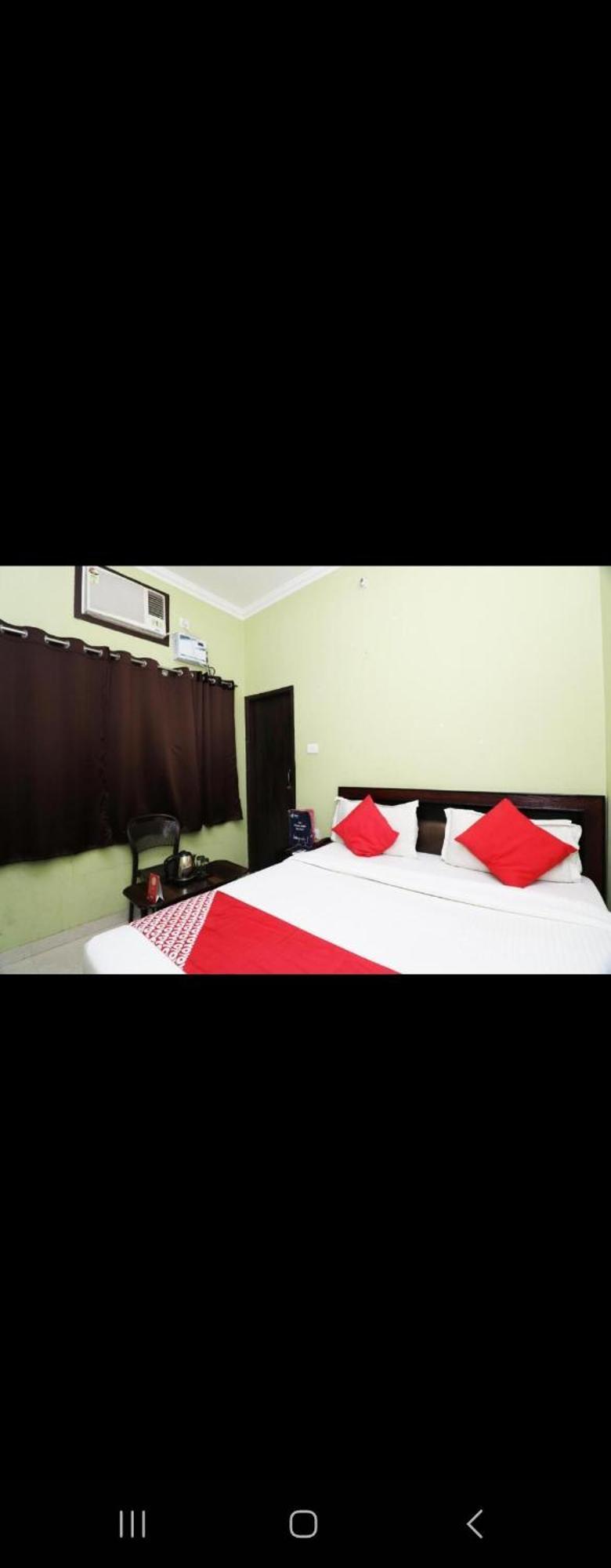 Hotel Blue Star Varanasi Exteriör bild