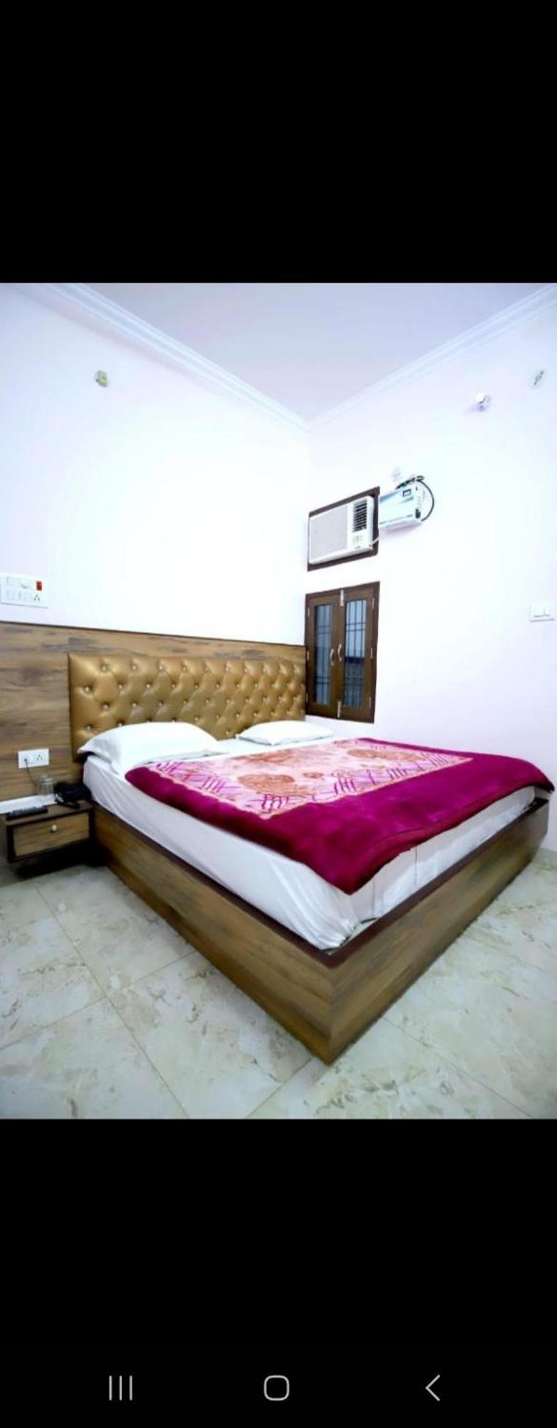 Hotel Blue Star Varanasi Exteriör bild